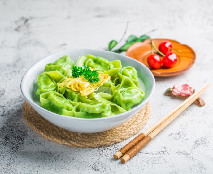 傳統(tǒng)手藝+AI質(zhì)檢！餃子工廠守護(hù)舌尖安全